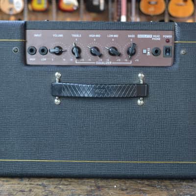 Vox T-25 Bass Combo Amplifier 2000's | Reverb