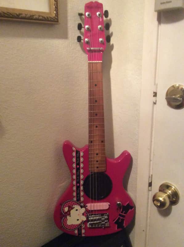Super rare 1976 Sanrio Hello kitty Pink electric guitar with internal amp,speaker n outputs image 1