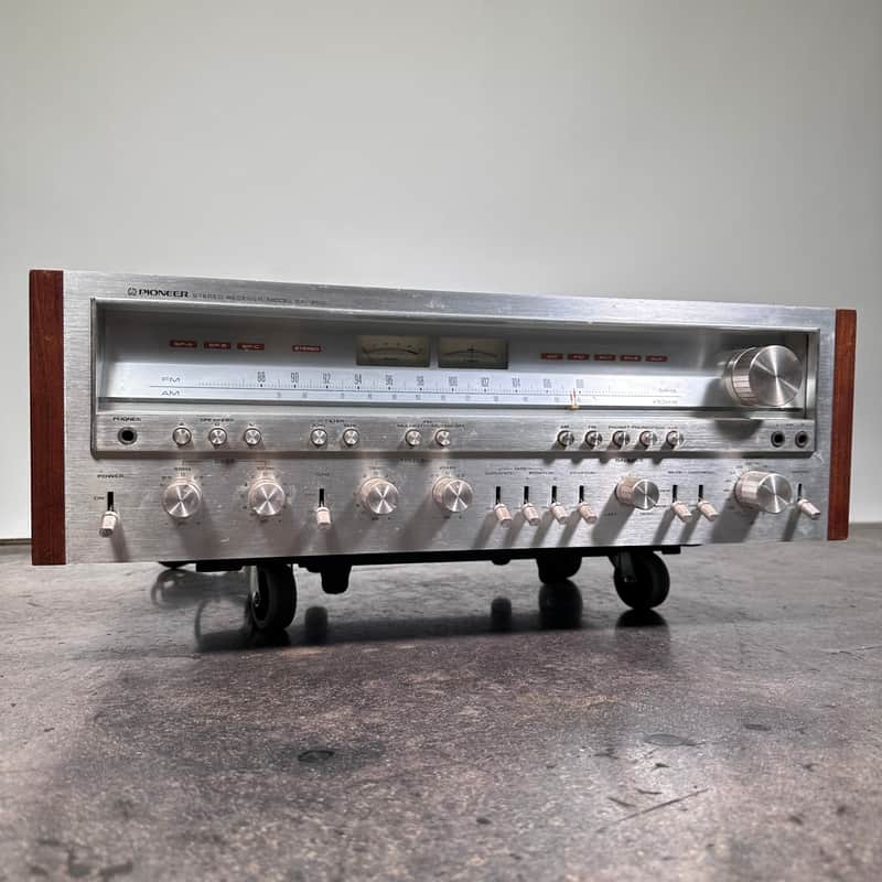 Vintage Pioneer SX-1250 Stereo Reciever