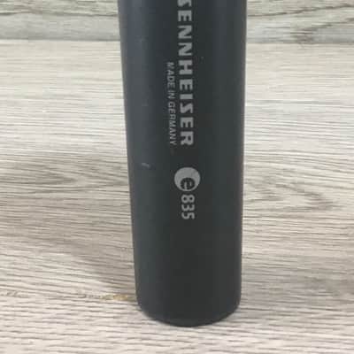 Sennheiser E835