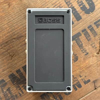 BOSS AW-3 Dynamic Wah Professional Auto-Wah with Humanizer image 3
