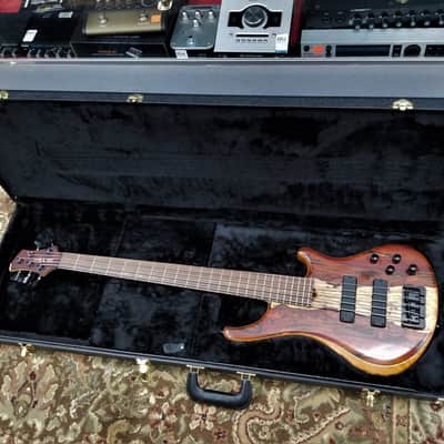 Roscoe SKB Standard Plus 5 Bass Guitar w/ OHSC image 9