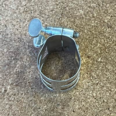 Vintage Selmer ‘404’ metal tenor saxophone ligature and mouthpiece cap set image 9