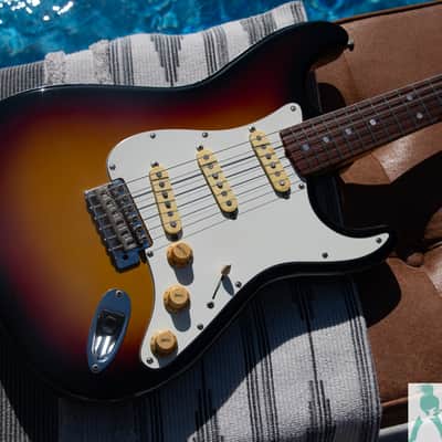 Immagine 1985 Tokai  Goldstar Sound TST-60 - 60's Strat Copy - Three Tone Sunburst _ Made in Japan - Pro Set Up w Perfect Frets/Action/Intonation! - 6