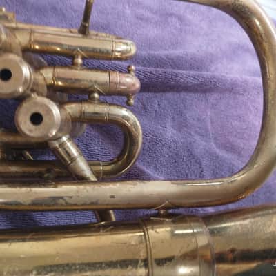 The Martin baritone horn 1940s-1960s - lacquered brass - for parts or repair image 6