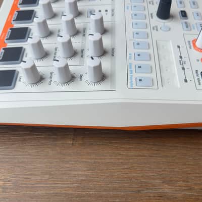 Arturia DrumBrute Impact 1984 Edition 2024 - Present - White image 5