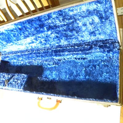 1940's lap steel hard case, Lucite handle, blue interior, EXCELLENT Condition- Magnatone image 7
