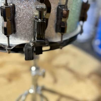 Walker Custom Drum Silver Sparkle 14x5.5" - Black Hardware Snare Drum image 3