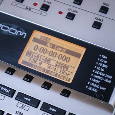 Zoom R24 (R-24) Digital Multitrack Recorder Multi-Track Interface U284609 image 6