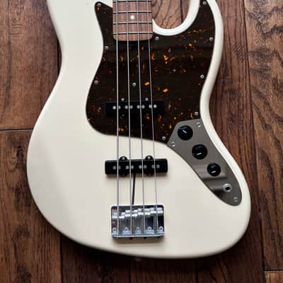 2007 Fender JB-62 Jazz Bass 1962 Reissue Vintage White MIJ Japan image 6