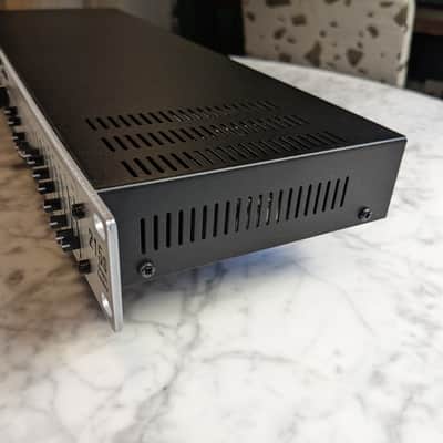 **PURE MINT** DBX 215S Dual Channel 15-Band EQ image 8