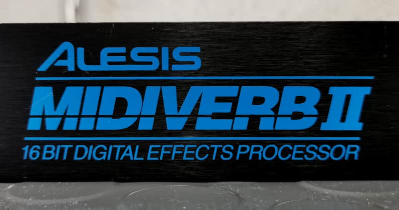 Alesis Midiverb II 16-Bit Digital Effects Processor 1990s - Black image 1