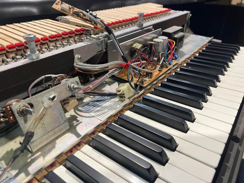 Wurlitzer 206A 64-Key Electric Piano 1974 - 1983 - Beige | Reverb