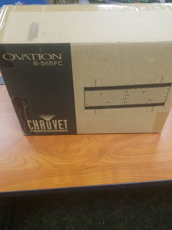 Chauvet Ovation B-565FC RGBAL LED Border Wash Light image 1
