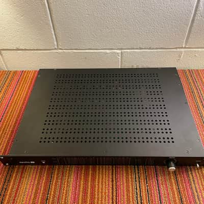 Universal Audio Apollo 16 QUAD Thunderbolt 2 Audio Interface 2010s - Black image 2