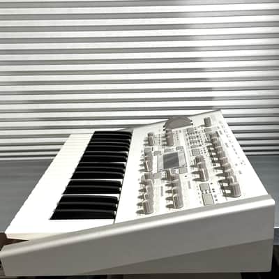 Access Virus TI Polar 37-Key Digital Synthesizer 2000s - White image 3
