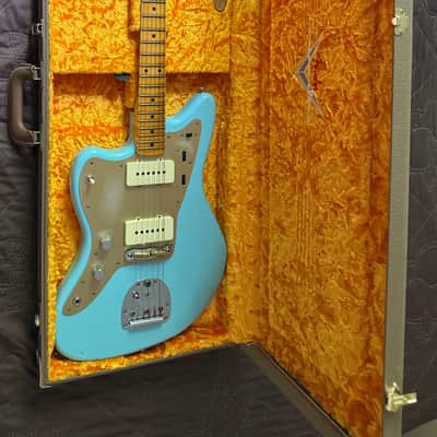 Fender Jazzmaster 2019 - Daphne Blue image 2