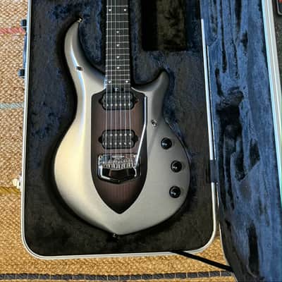 Ernie Ball Music Man John Petrucci Signature Majesty 6 2016 - Silver Lining image 15