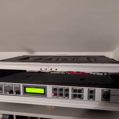 Terratec Axon AX100 MKII with new Gator GR-2L flight case