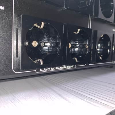 AudioQuest Niagara 5000 Power Conditioner image 8