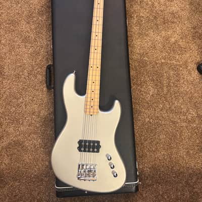 Fender Flea Artist Series Signature Active Jazz Bass 2018 Satin Inca SIlver image 2