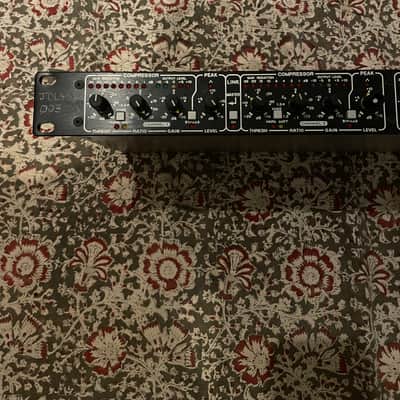Drawmer DL441 Quad Auto Compressor Limiter 2010s - Black image 2