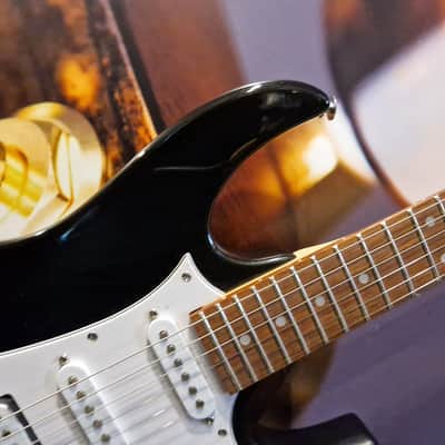 Ibanez GRX40-BKN GIO E-Guitar 6 String Black Night image 2
