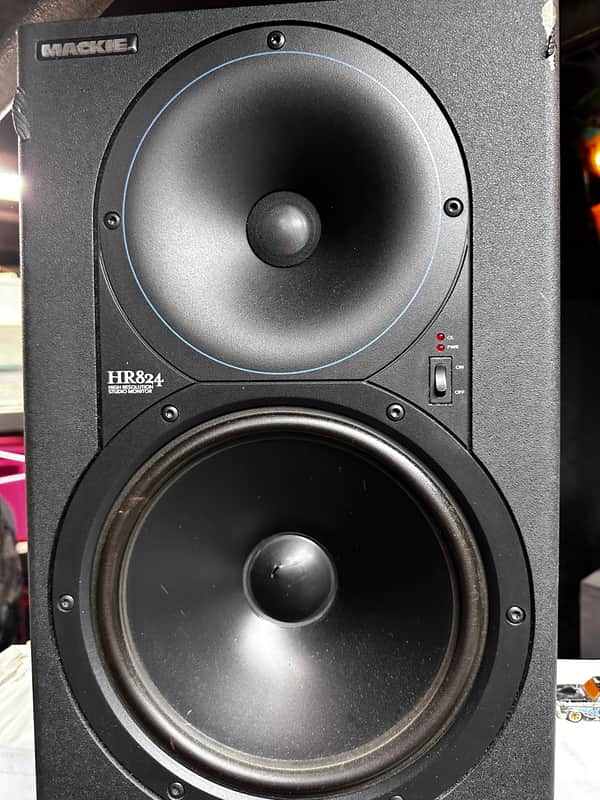 Mackie HR824 8" Active Studio Monitors (Pair) image 1