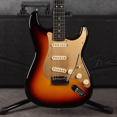Fender American Ultra II Stratocaster Ebony Ultraburst - 2nd Hand image 3
