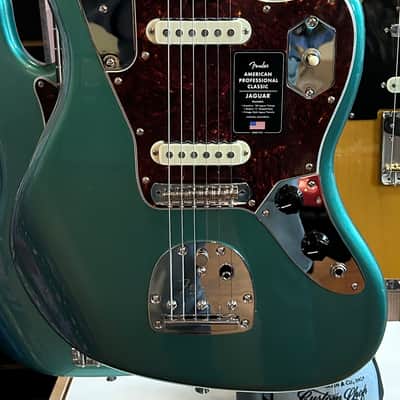 Fender American Professional Classic Jaguar  2025 - Faded Sherwood Green Metallic / 8lbs. 6.6oz. #US25088090 image 5