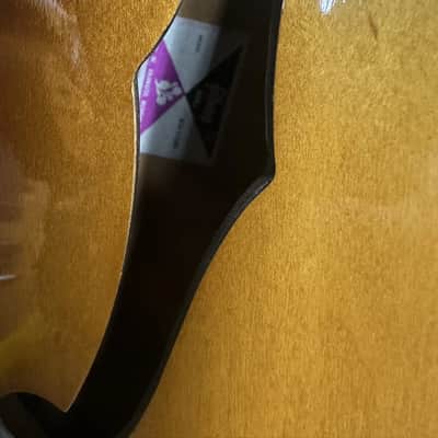 Gibson ES 175 1978 - Tobacco Burst image 2