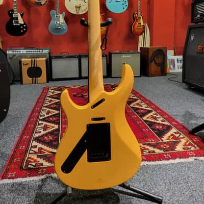 Yamaha Pacifica 2000s - Yellow Metallic image 8