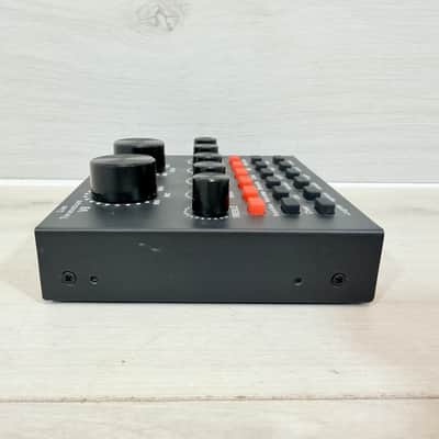 V8 Live Sound Card Audio Interface for Streaming Podcasting Gaming Effects Processor image 5