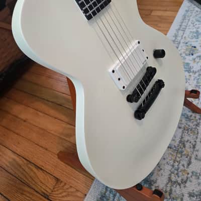 ESP LTD EC Arctic Metal 2021 - Present Snow White Satin image 3