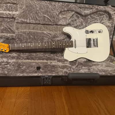 Fender American Ultra Telecaster with Rosewood Fretboard 2019 - Present Arctic Pearl image 7