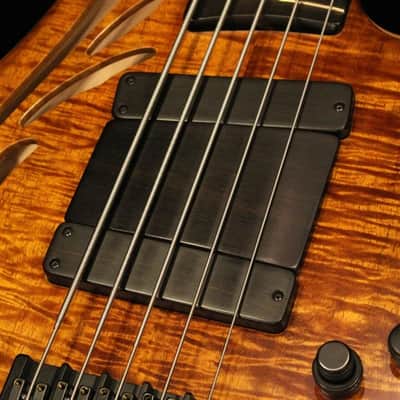 Kenneth Lawrence Instruments Custom Chambered Brase II 5st/34 (Premium Koa Top) image 3