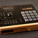 CLASSIC Akai Mpc 2000 sampler - CUSTOM Black/Gold with converters 2000xl s3000xl s2000