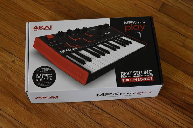 Akai MPK Mini Play MKIII Portable 25-Key MIDI Controller. Great condition, original box and accessories image 1