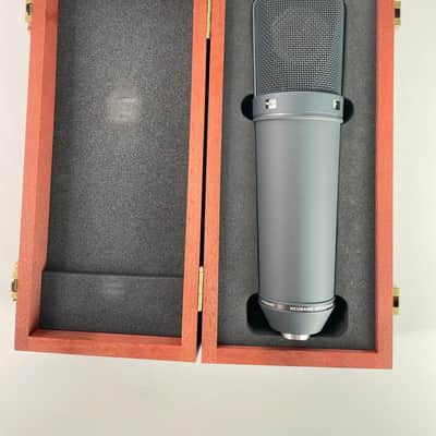 Neumann U 87 Ai Large Diaphragm Multipattern Condenser Microphone image 4
