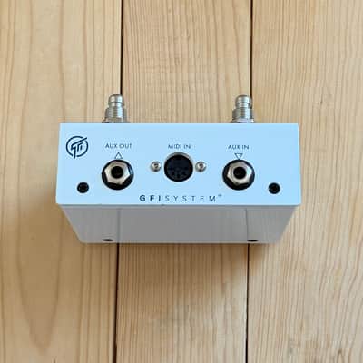 GFI System Specular Tempus 2010s - White image 3