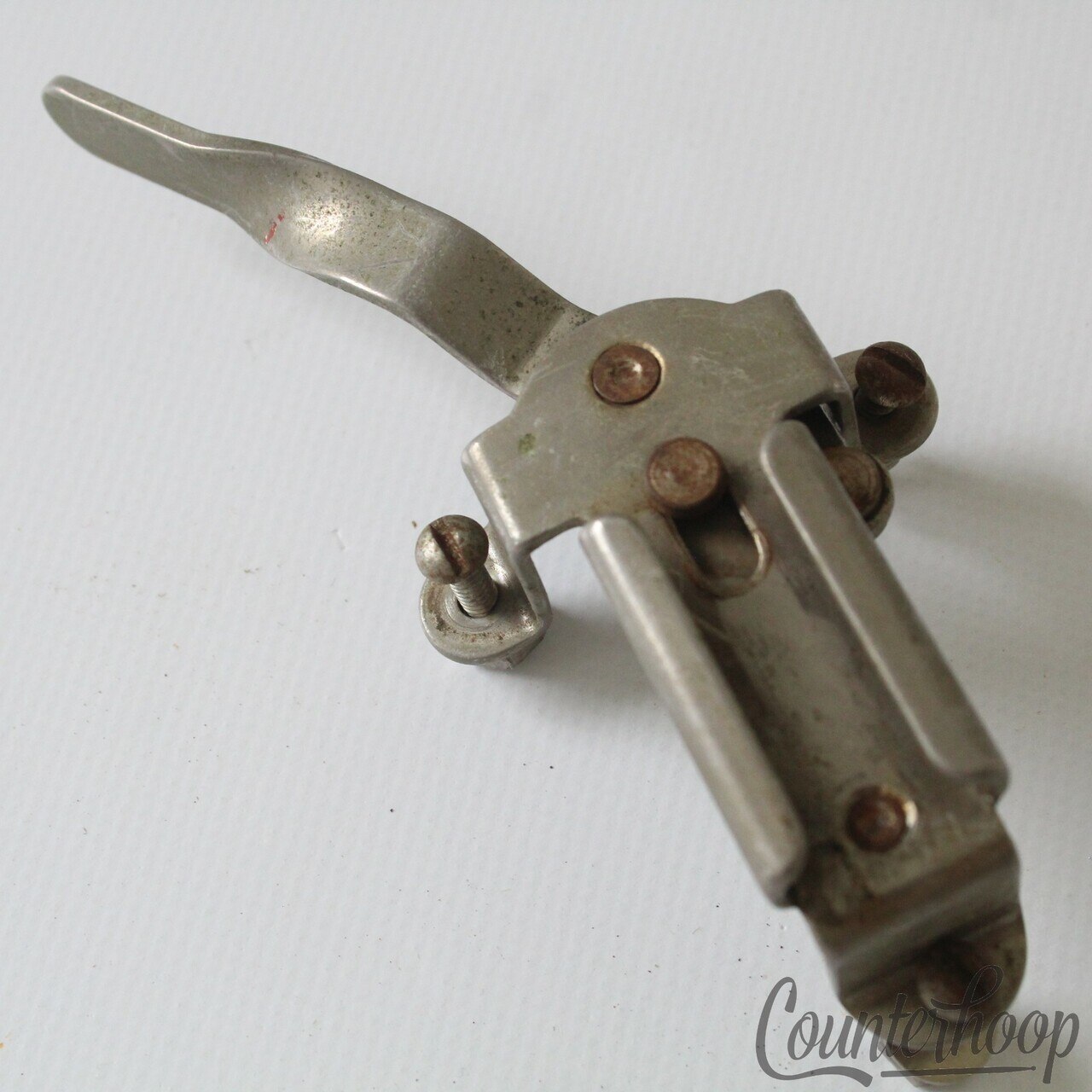 Ludwig Standard Three Point Strainer Body 3pt Throw-Off Nickel Vintage 30s-40s* — main photograph