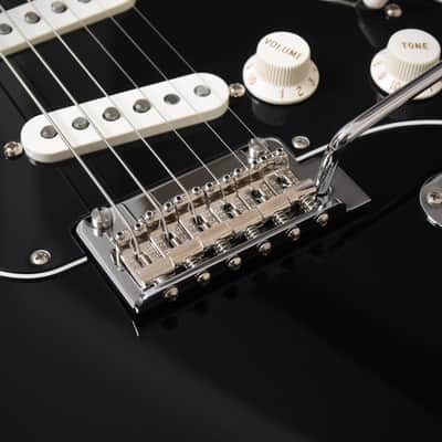 Fender Limited Edition Player Stratocaster MN / Black (Pre-owned, 2021) image 3
