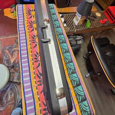Rickenbacker molded guitar case for 330/340/360/370/1997 image 4