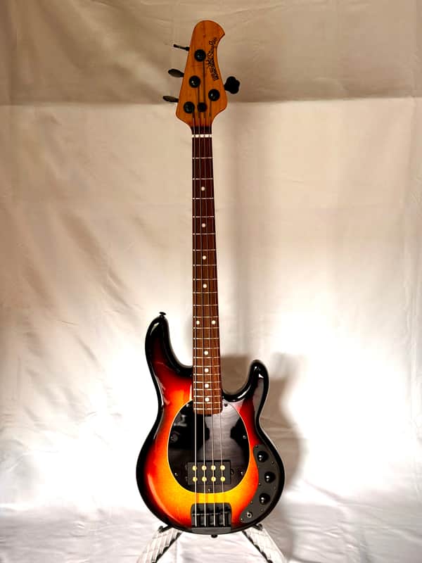 Ernie Ball Music Man Ernie Ball Music Man Short Scale StingRay 2025 - Showtime