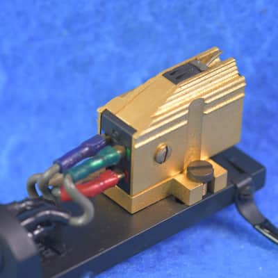 Ortofon MC 20 super Cartridge W/ Headshell In VG Condition image 4
