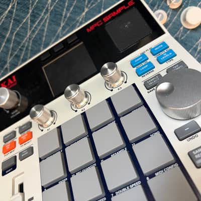 Akai MPC Sample with better knobs! image 2