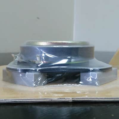 Yamaha NS-40M tweeter image 6