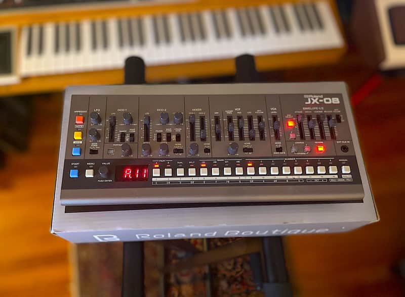 Roland JX-08 Boutique Series Polyphonic Synthesizer Module