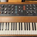 Moog Minimoog Model D Reissue 44-Key Monophonic Synthesizer (2016) 2016 - 2017 - Black / Wood