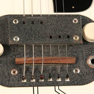 Supro 60 Guitar 1957 White image 6